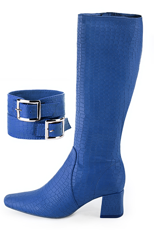 Electric blue women's calf bracelets, to wear over boots. Top view - Florence KOOIJMAN